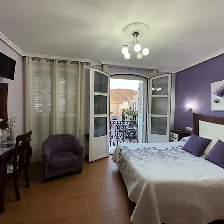 Avenida 타베르나스